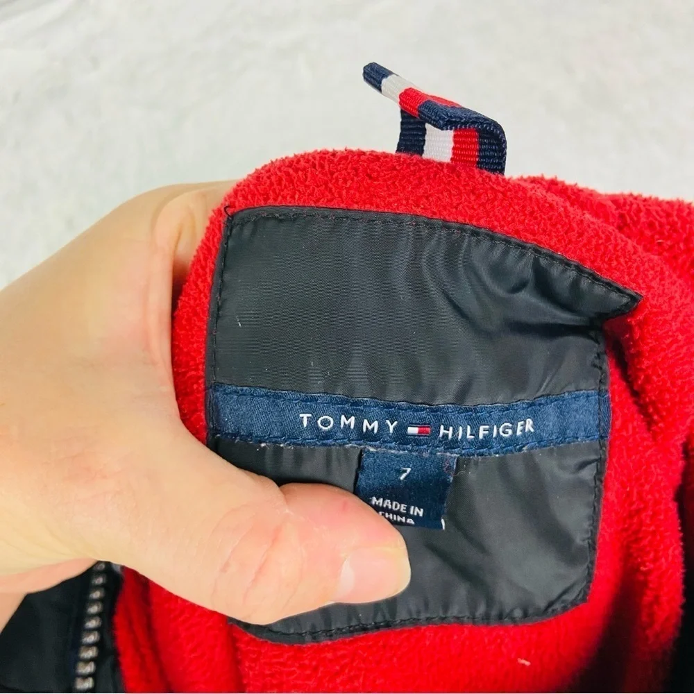 Tommy Hilfiger Kids Puffer Jacket with Red, White, and Blue HILFIGER Accents 7